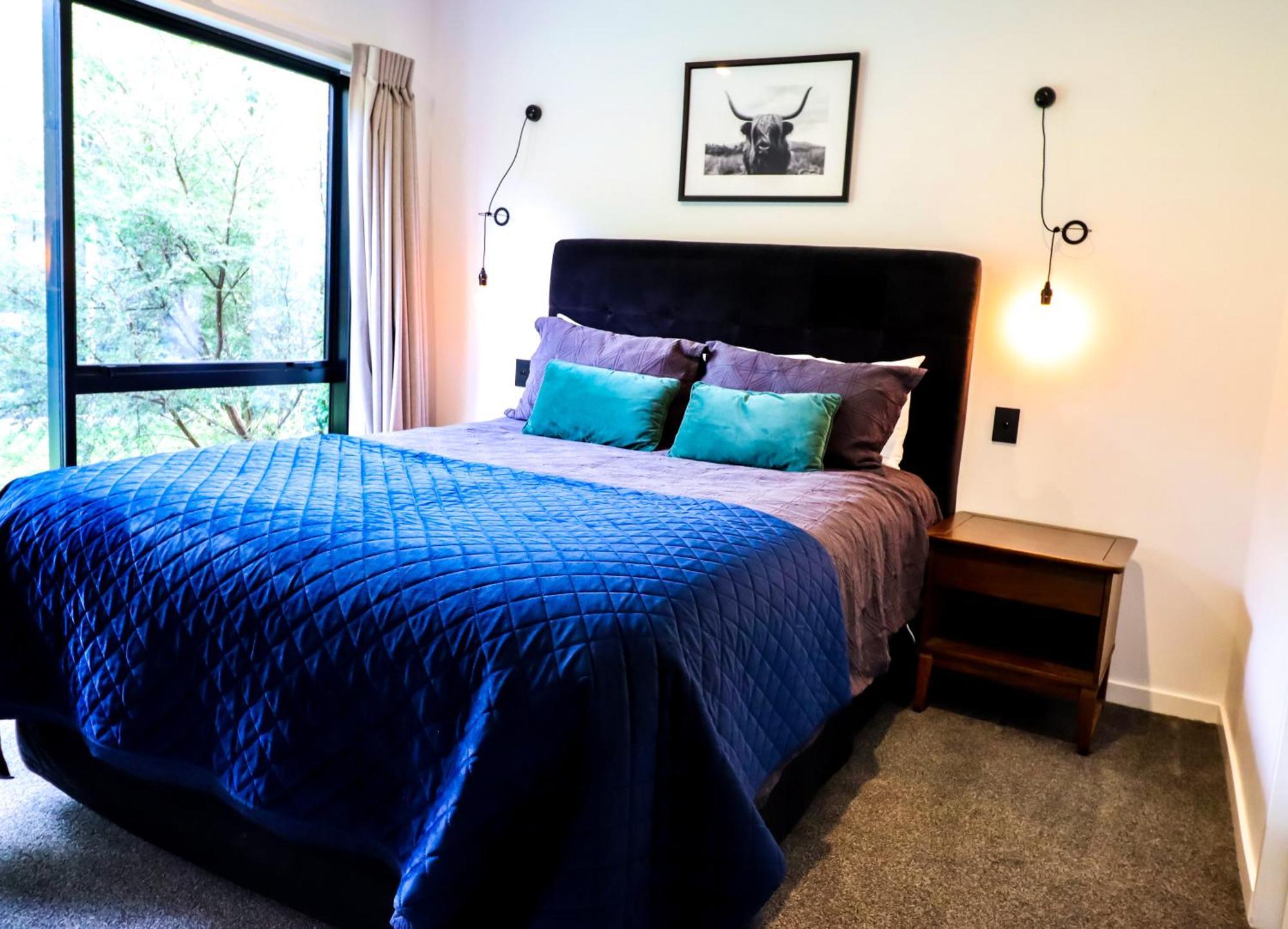Black Barn Modern: Luxe Martinborough Escape ภายนอก รูปภาพ
